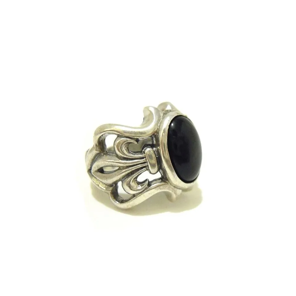 anello_con_pietra__an_1-10.webp Anelli*Spadarella Gioielli Anello con pietra - AN385