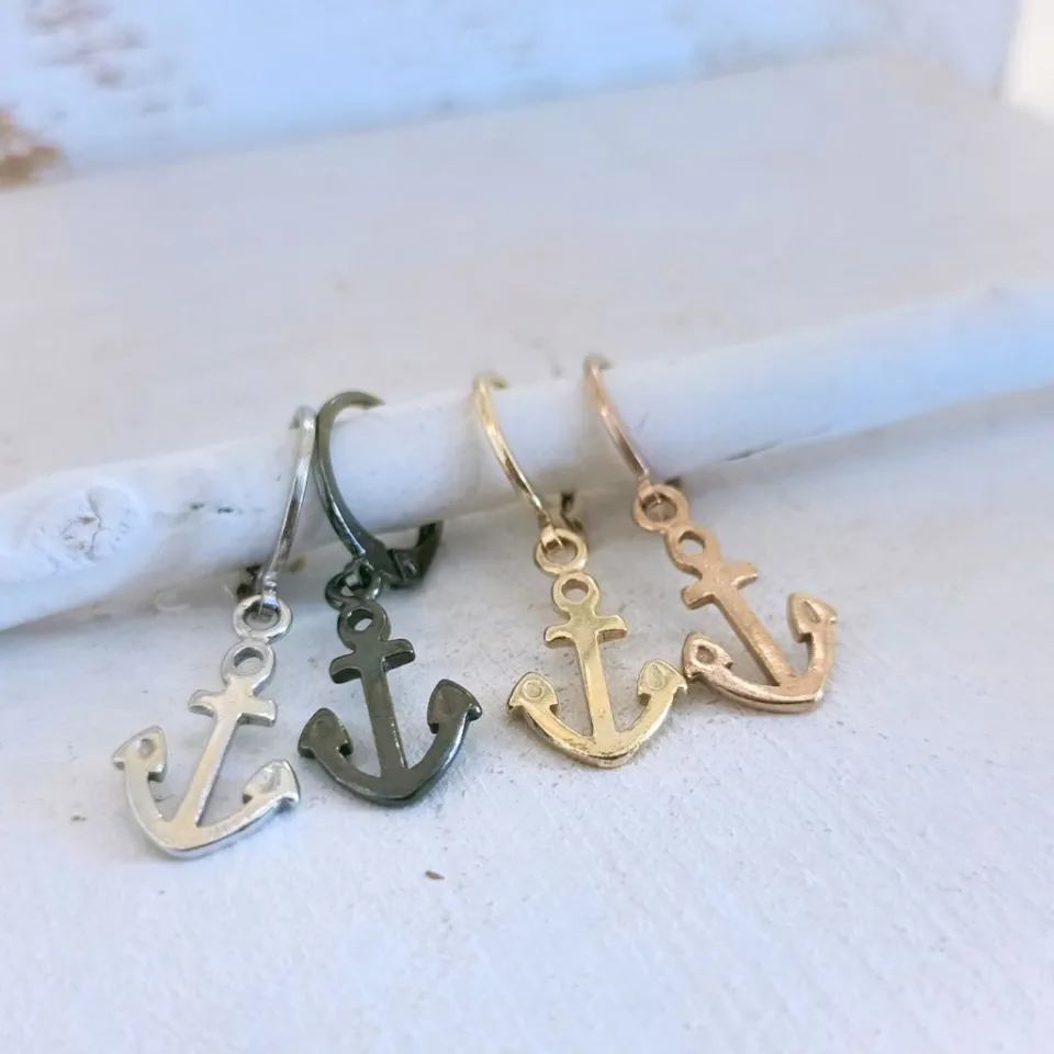 Bracciali | Orecchini*Spadarella Gioielli Orecchini a cerchio ancora - OR826