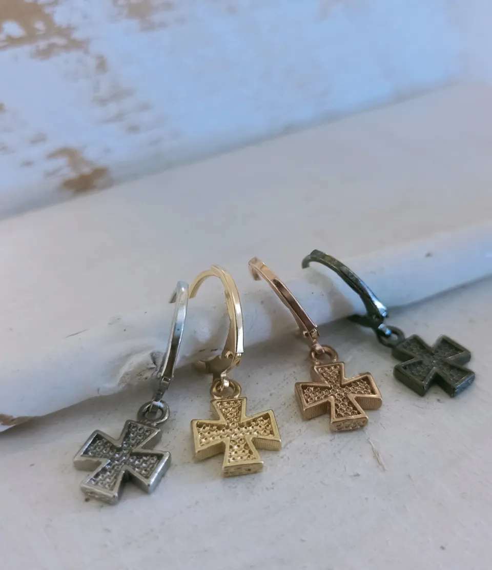 Bracciali | Orecchini*Spadarella Gioielli Orecchini a cerchio croce - OR821