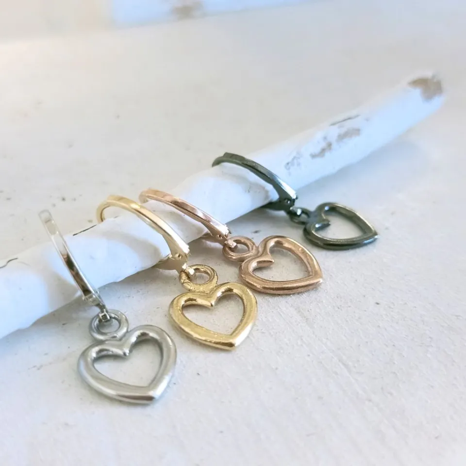 Bracciali | Orecchini*Spadarella Gioielli Orecchini a cerchio cuore - OR827