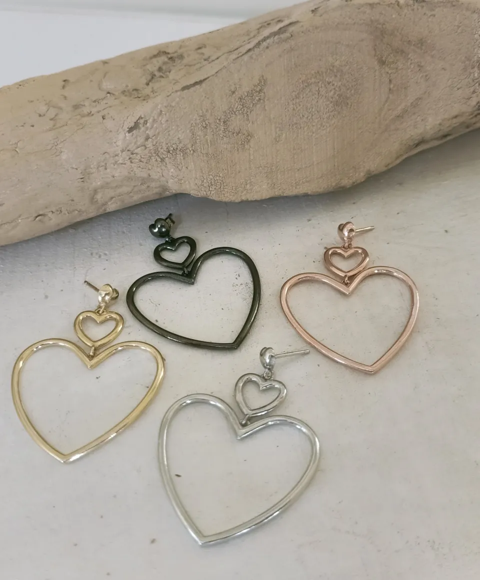 Bracciali | Orecchini*Spadarella Gioielli Orecchini pendenti con cuori - OR750