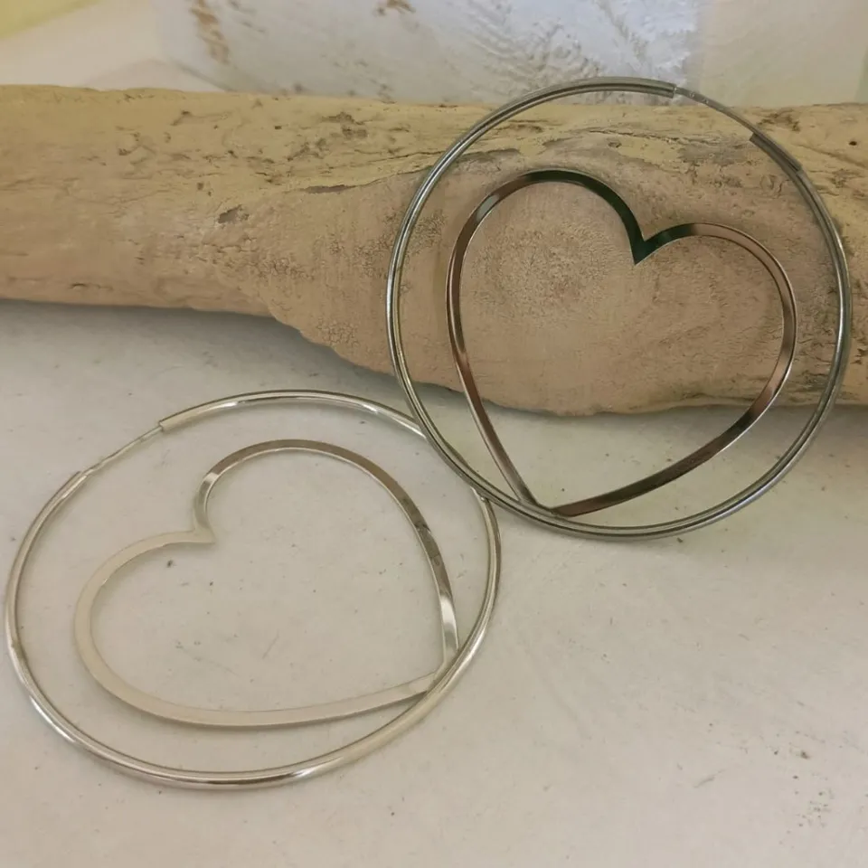 Bracciali | Orecchini*Spadarella Gioielli Orecchino a cerchio con cuore - OR796