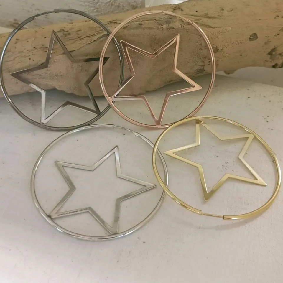 Bracciali | Orecchini*Spadarella Gioielli Orecchino a cerchio stella - OR798